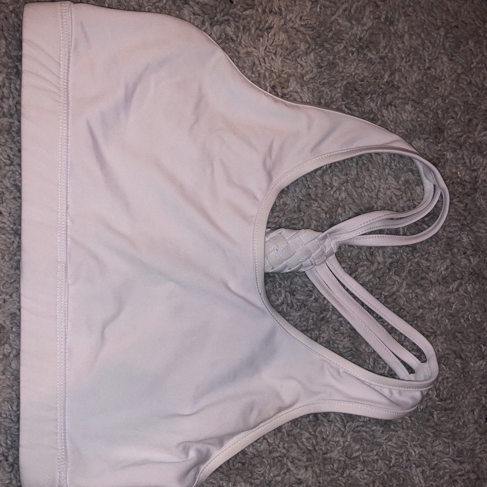 KIAVA sports bra